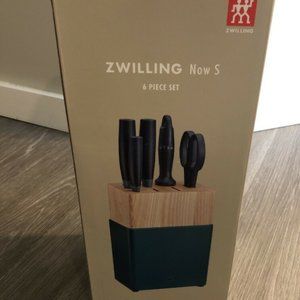 ZWILLING  HENCKELS NOW 6-PC KNIFE SET, GERMAN made